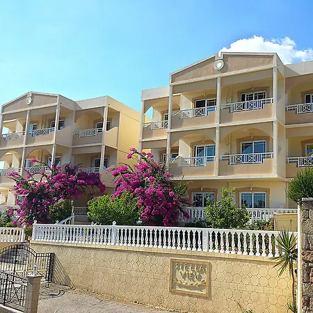 Stella * Σκάλα Ποταμιάς